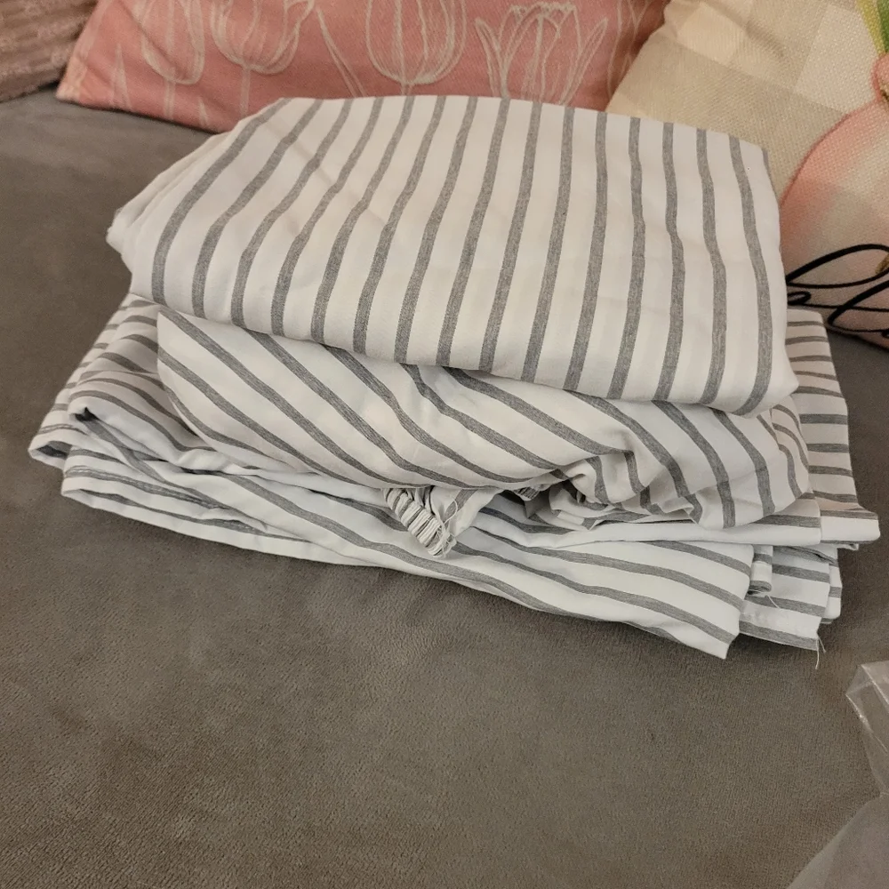 Striped Gray Bedding Sheet Set Twin Xl